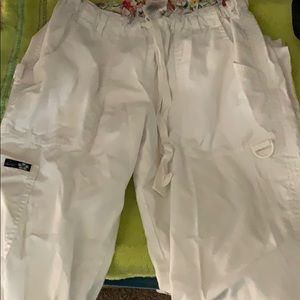 Women’s scrub pants